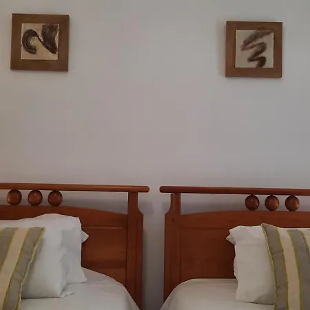Casa Do Meio *